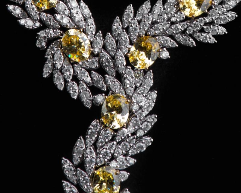 Oval-cut Yellow Golden Citrine and Diamond Necklace, 18k white gold