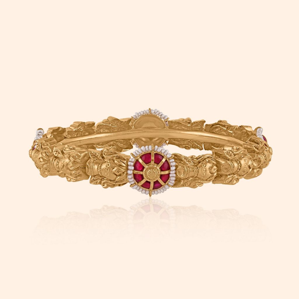 Apsara Plume Gold Bangle